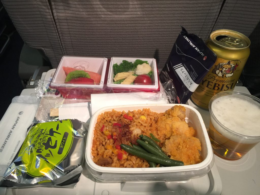 JAL941の機内食
