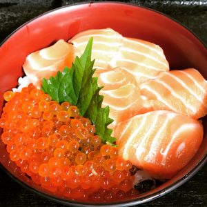 09【余市】海鮮丼を食べる【柿崎商店】