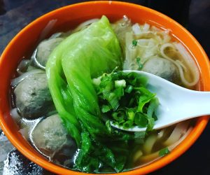 19【尖沙咀】牛丸河と可口可樂【徳發牛丸粉麺】
