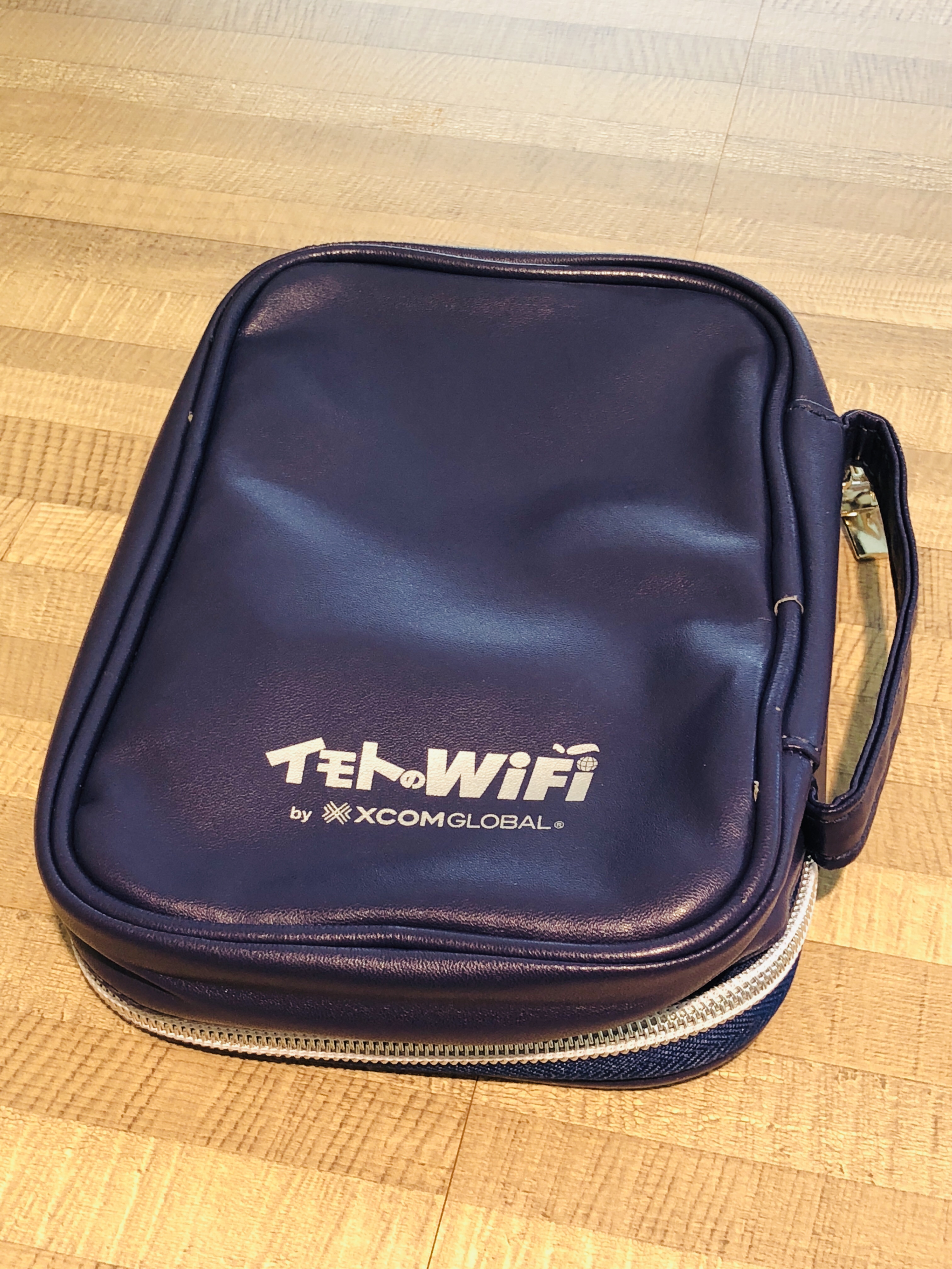 イモトのWiFiのポーチ