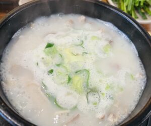 韓国ソウル父娘二人旅 Ep05 東大門でテジクッパ（豚スープごはん）【ハドンジン】